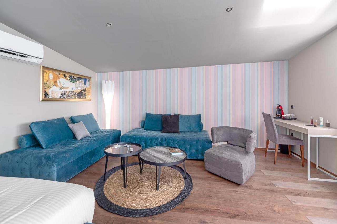 Aeolos Luxury Suites Atény Exteriér fotografie