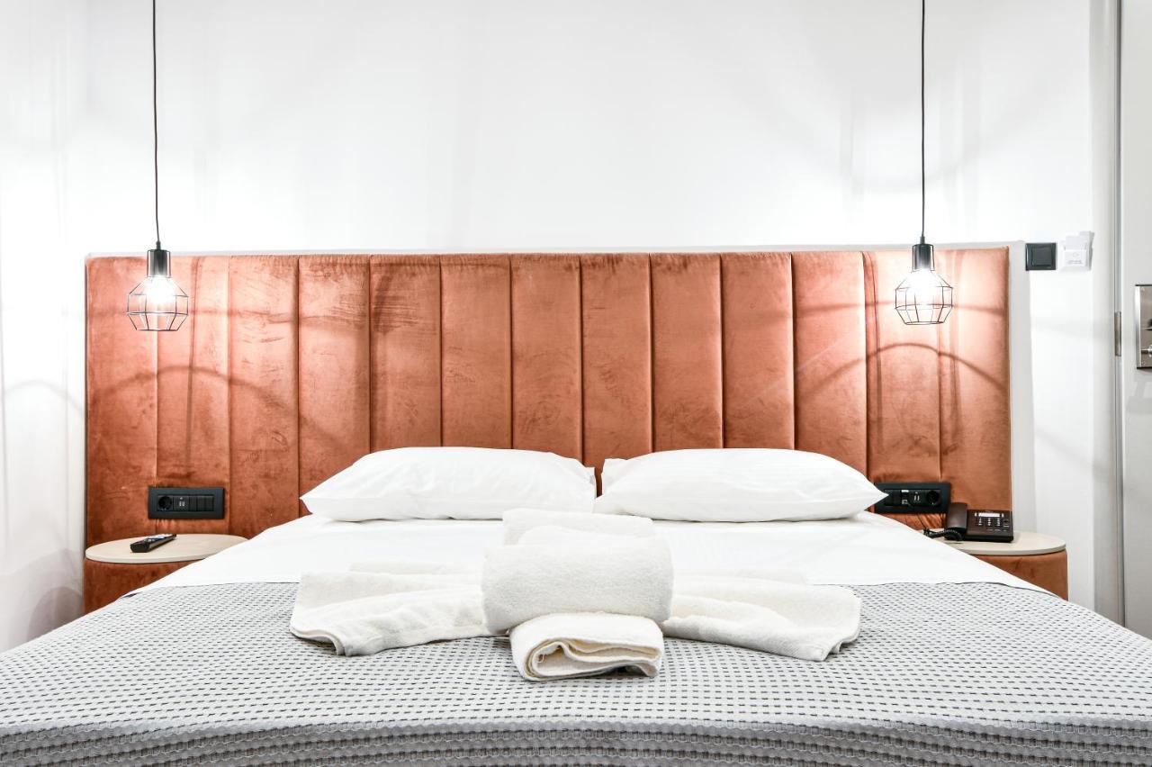 Aeolos Luxury Suites Atény Exteriér fotografie